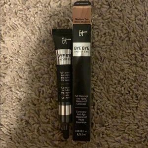 Bye bye undereye anti aging waterproof concealer